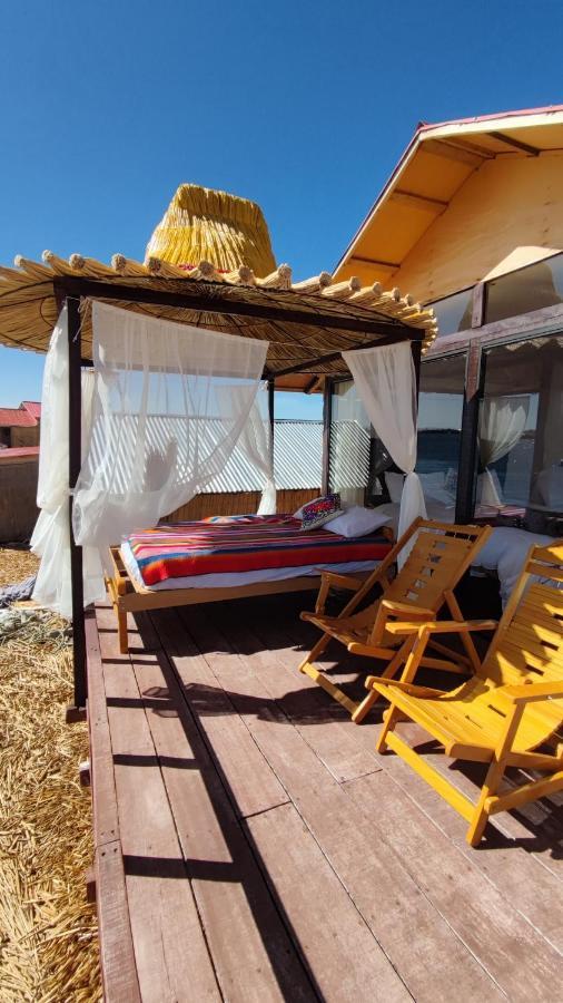 Uros Utasa Lodge Puno Exterior foto
